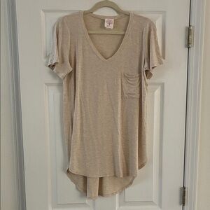 Freeloader Light Tan V-Neck Short Sleeve Top